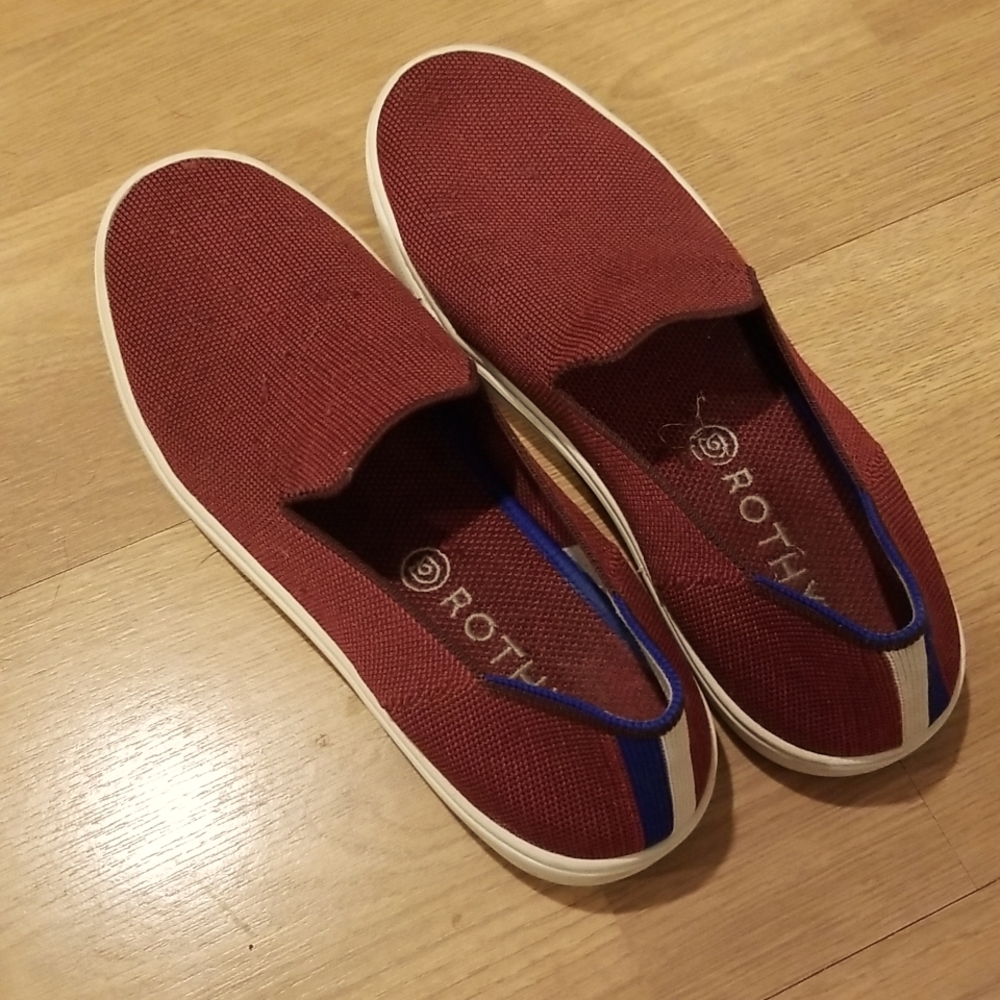 Rothy's size 8.5 red slides